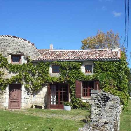 Traditional Charentais cottage near Royan Balanzac Extérieur photo