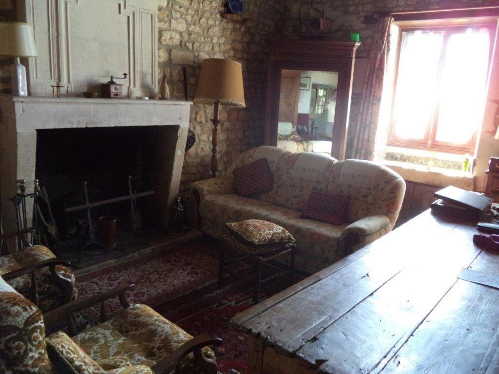 Traditional Charentais cottage near Royan Balanzac Extérieur photo